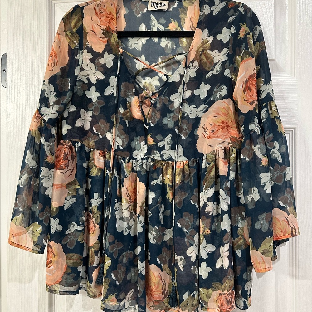 Show me your Mumu blouse